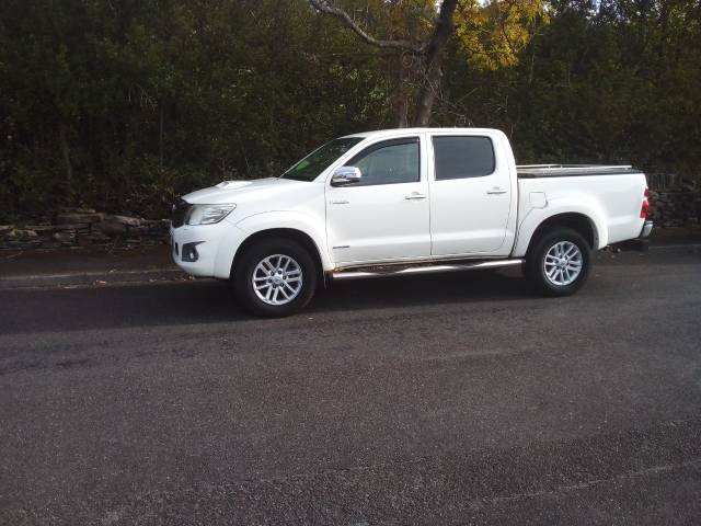 Toyota Hilux Invincible D/Cab Pick Up 3.0 D-4D 4WD 171 Pick Up Diesel White