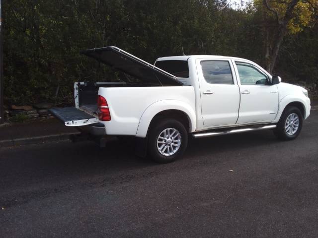2015 Toyota Hilux Invincible D/Cab Pick Up 3.0 D-4D 4WD 171