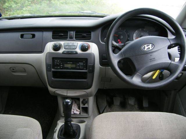 2005 Hyundai Trajet 2.0 Gsi Crtd