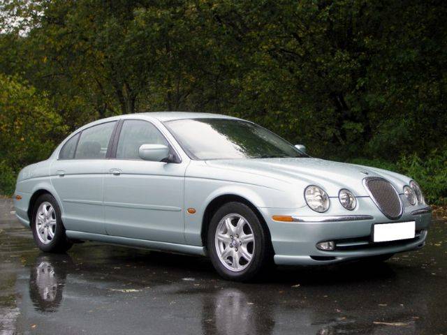 Jaguar S-Type 3.0 V6 Saloon Petrol Silver